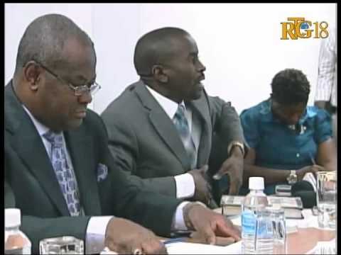 Rankont yon gwoup Depite ak Minis Jistis la akonpaye komisè Gouvènman an sou ensidan ki te pase.