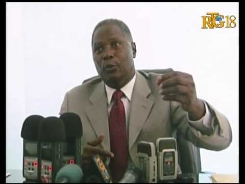 Komisyon ekonomi ak finans sena a ap analize pwojè bidjè a.