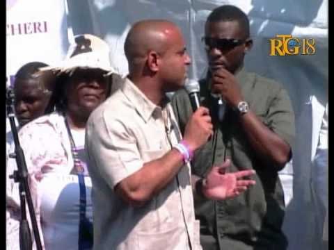 Vizit Premye Minis Laurent Salvador Lamothe nan Katye Gran Ravin kad pwogram ti manman cheri a.