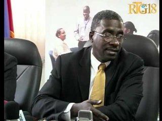 Direktè jeneral enpo a Jean Baptiste Clack Neptune