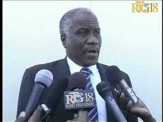 Vizit Anbasadè peyi Etazini an Pamela White nan sena a.