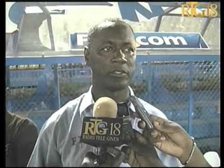 ''Gérald Bauvais'' Entraineur de l'aigle Noir.