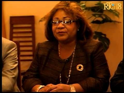 Ministè sante piblik anonse gouvènman an ap fè demach pou rekonstwi HUEH nan tè kole ak divès p