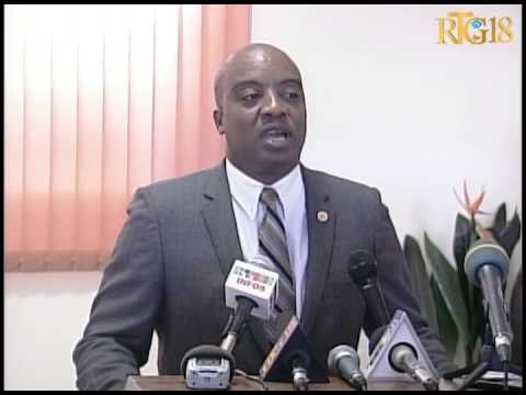 Depa Minis Afè etranjè a Pierre Richard Casimir a destinasyon Turques and Caicos.