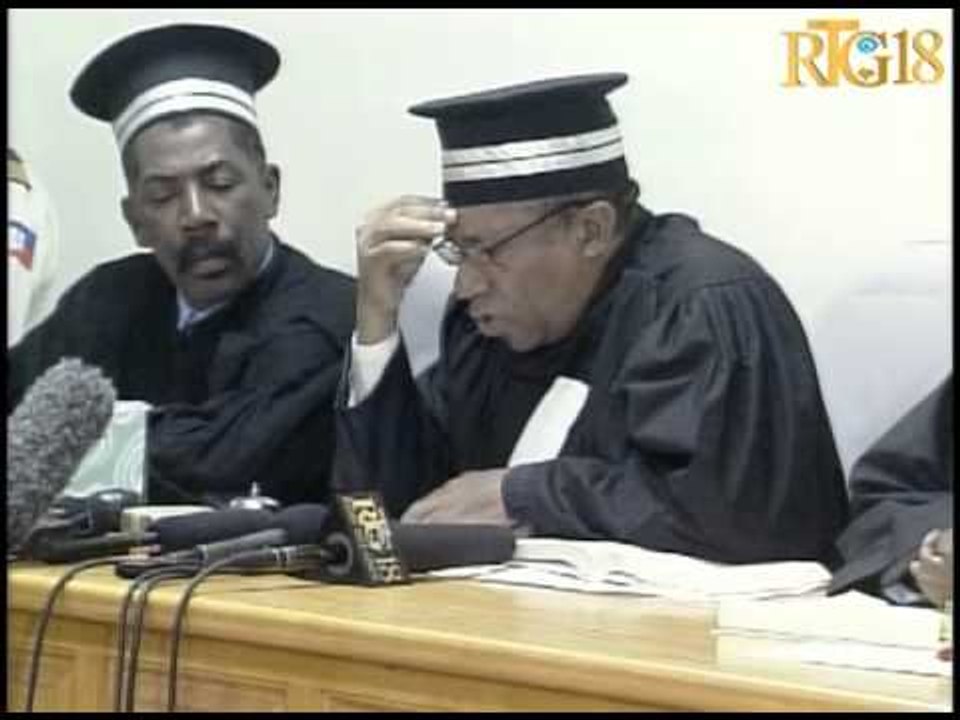 Odyans piblik lakou dapèl Pòtoprens sou afè Anseyan Prezidan Ayisyen an Jean Claude Duvalier.