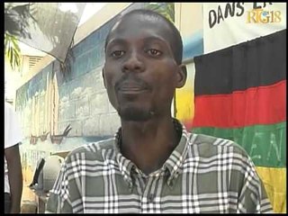 Komisyon egzekitif mouvman banm rara zòn metwopolitèn nan MOBAZM òganize yon Sit in.