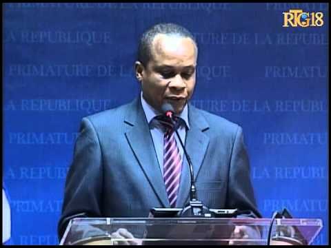 Seremoni pou louvri sesyon fòmasyon sou lejislasyon dwanyè ak sekirite kontwòl 125 ajan.