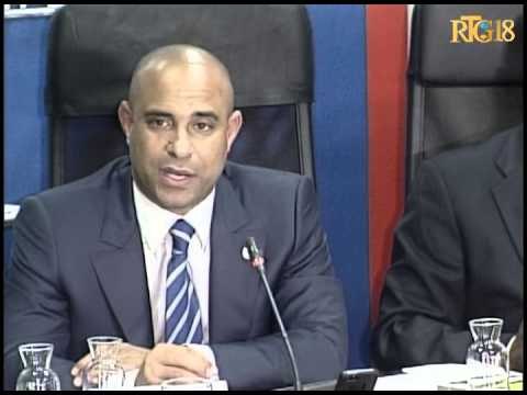 Oganizasyon 13èm konsèy gouvènman an pou diskite sou seri pwojè kap reyalize nan peyi a.