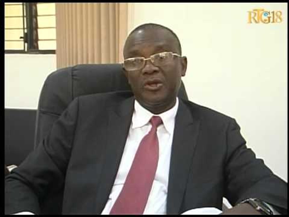 Direksyon Lekòl Majistrati ansanm ak BSEIPA api OEA òganize yon seyans fòmasyon sou lwa.