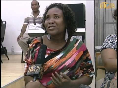 Aktivite sosyokiltirèl pou make fèt manman yo nan chanm Depite a.