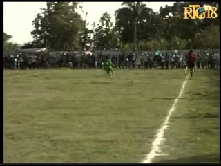 FRANTZ DECEMBRE Entraineur du Valencia de Leogane.