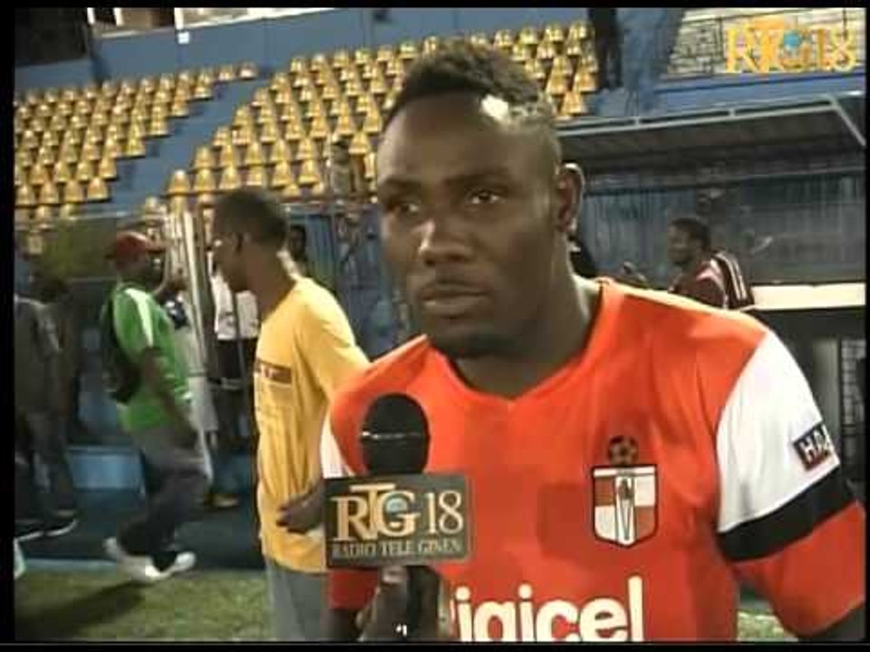 ALAIN GUSTAVE Attanquant du VICTORY de Jacmel .