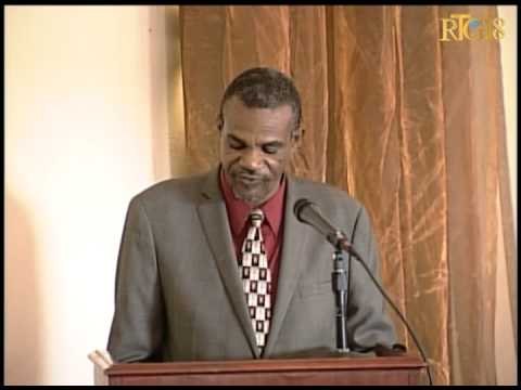 Fondasyon UNIBANK fè yon Don 1 milyon dola ameriken bay sektè edikasyon an Ayiti