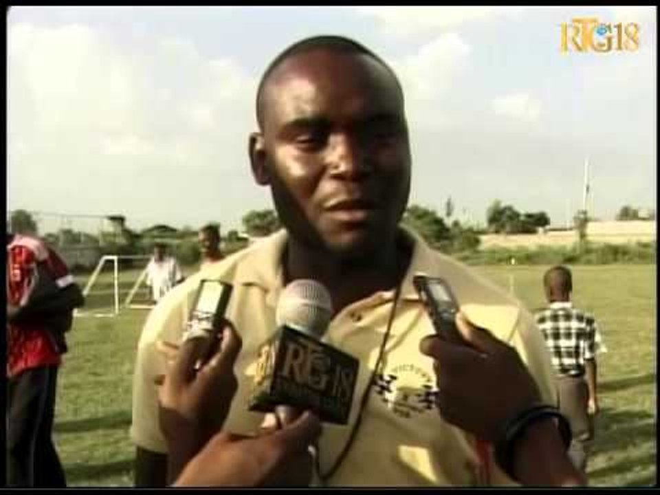 DENIS JEAN JOSUE Entraineur Amateur de Cite Soleil