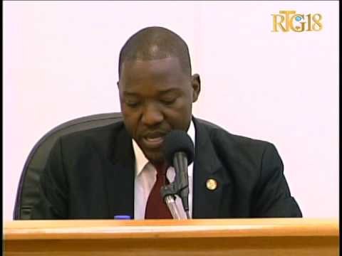 Asanble Depite yo te reyini an seyans plenyè pou analize demand otorite jidisyè yo fè pou leve imini