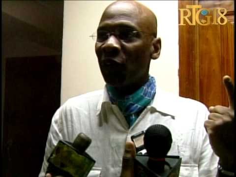 M Ayiti klotire yon atelye travay ak plizyè Pwofesè sou enpòtans lang kreyòl la fas ak kèk matyè yap