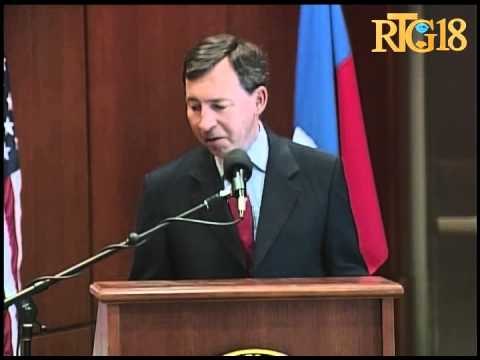 Konsila Ameriken anonse yon seri mezi yo adopte pou fasilite moun kap pran randevou pou viza touris