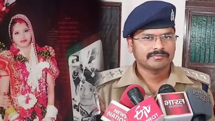 ससुर की पिस्टल के साथ फोटो खिंचवा रही थी बहू, लॉक खुला और सीने के पार हुई गोली