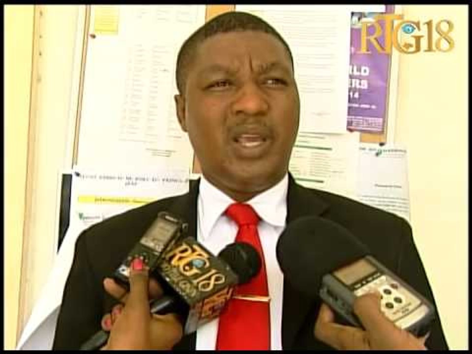 Jèn Bawo Pòtoprens pwosede entwonizasyon yon ventèn jèn Avoka nan kò a