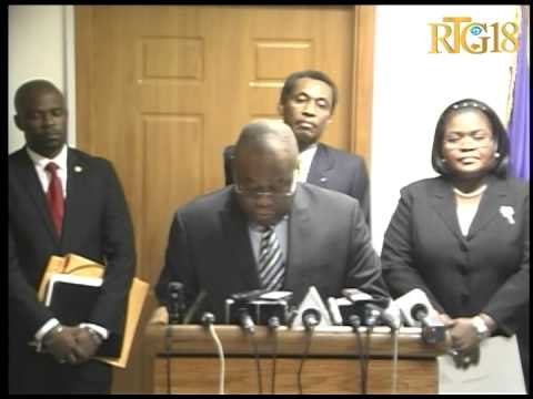 Enstalasyon 7 sou 9 manm konsèy Elektoral Pwovizwa a an prezans Minis Jistis la Jean Renel Sanon ak