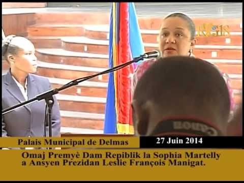 Premyè Dam Sophia Martelly rann Omaj ak ansyen Prezidan Leslie Francois Manigat