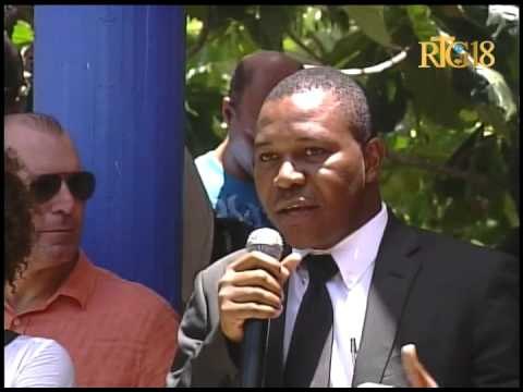 Premye Minis Lamothe Vizit Ile à Vache