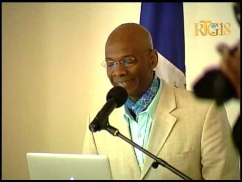 Premye Minis Laurent S Lamothe Lansman 3 jounen fòmasyon pou manm administrasyon piblik yo