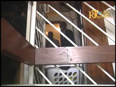 Komisè gouvènman Kwadèboukè a Me Lenny Thélisma vizite ansyen rezidans Clifford Brandt ki sove nan p