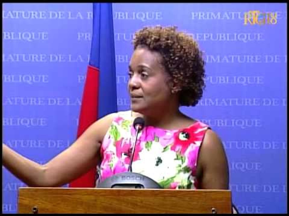 Rencontre entre le premier ministre Laurent S  Lamothe et l'envoyé spécial de l'UNESCO en Haïti Mich