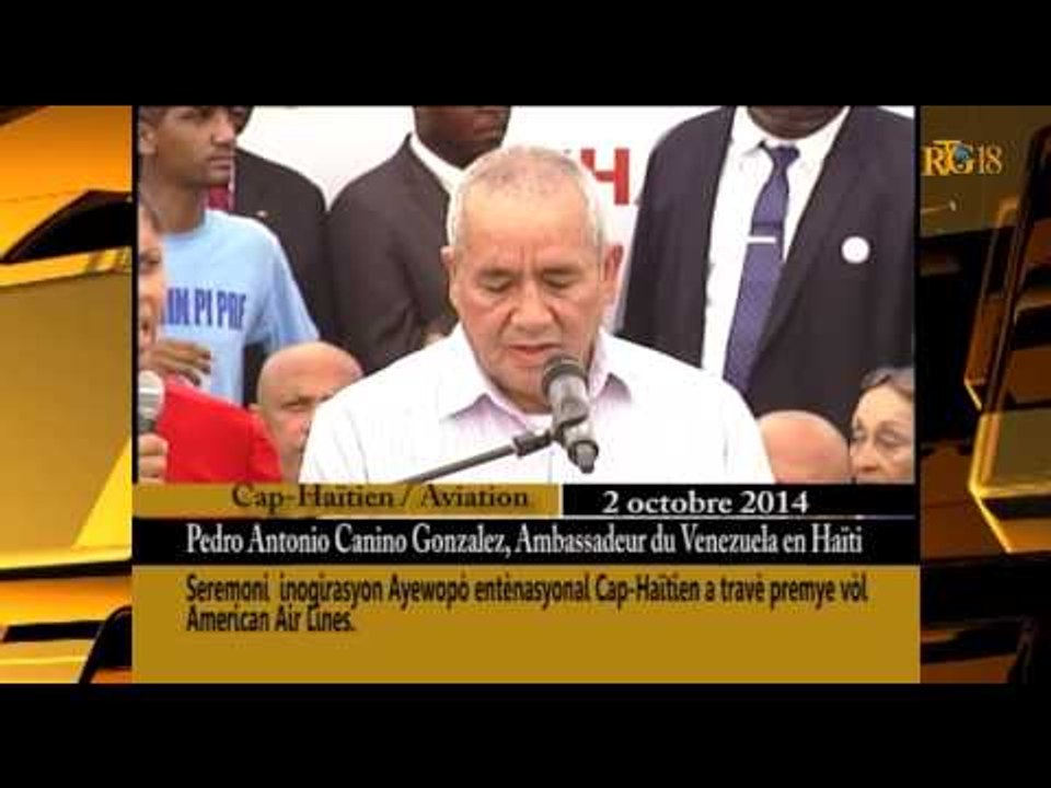 Le chef de l'État Michel Joseph Martelly, accompagné du Premier Ministre Laurent Salvador