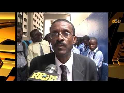 Manifestations des lycéens : incompréhension , déplore le Ministre Nesmy Manigat