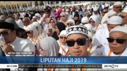 Muthawif Muda Dampingi Jemaah Calhaj Asal Indonesia