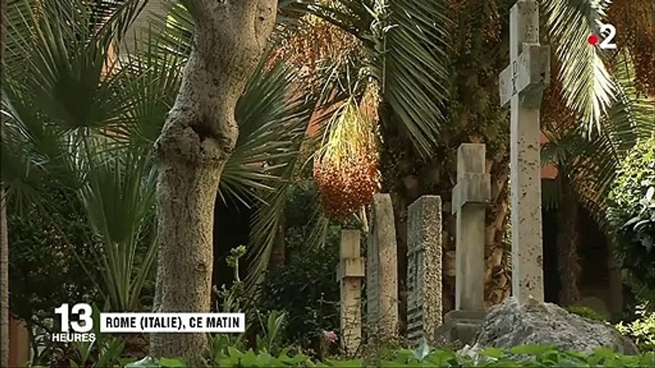 Vatican : deux tombes ouvertes dans le cadre de l'affaire sur la disparition d'Emanuela Orlandi