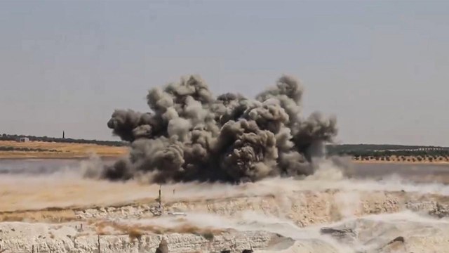 المعارضة السورية تعلن تقدما هاما بريف حماة والنظام ينفي