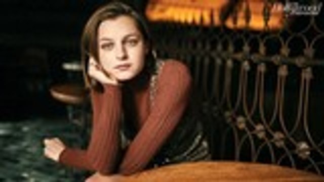 'Pennyworth' Star Emma Corrin Shares Reaction to Playing Princess Diana in 'The Crown' | Finish This Sentence
