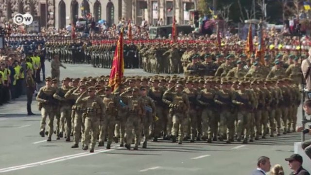Что думают украинцы об отмене парада к Дню независимости (11.07.2019)