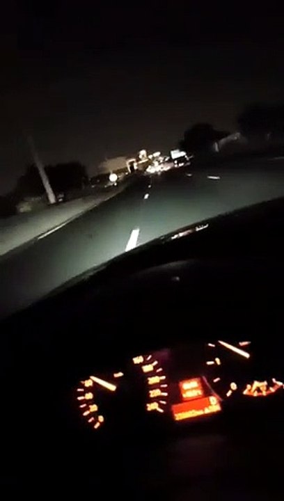 Quand tu croises une voiture à contre-sens sur l'A1