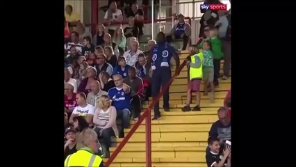 Une belle technique pour transporter sa bière.