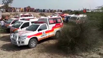 - Pakistan'daki tren kazasında ölü sayısı 21'e yükseldi