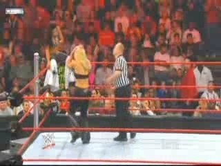 RAW HD (January 21, 2008): Beth Phoenix vs Mickie James