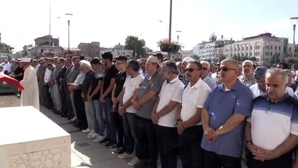 Gazeteci-yazar Ali Rıdvan Bülbül toprağa verildi