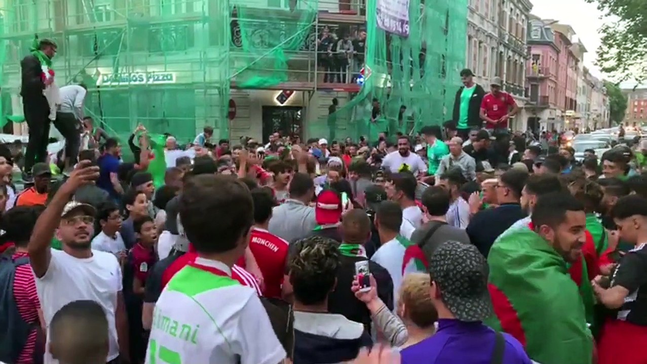 Mulhouse : les supporters fêtent la qualification de l'Algérie pour les 1/2 finales de la CAN