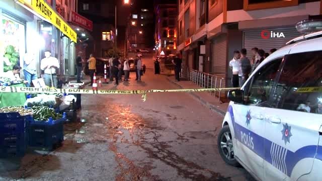 Beyoğlu'nda motosikletli magandalar silahla dehşet saçtı: 1 yaralı