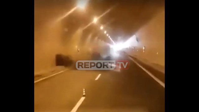 E pazakontë në tunelin e Kalimashit /Kosovari filmon gomën që 'ecën'...shpërthen papritur