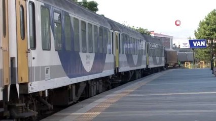Tahran-Ankara treni ilk seferini gerçekleştirdi