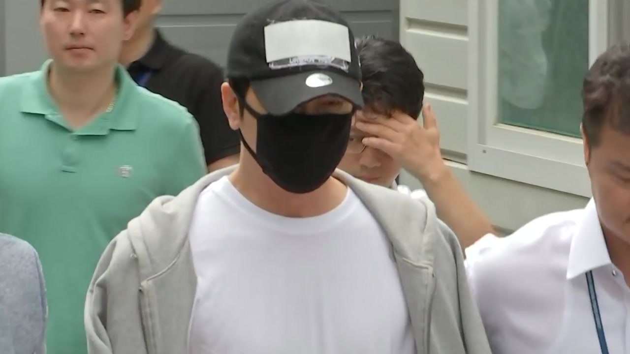 '술자리 성폭행' 강지환 "피해자들에 미안"...영장 심사 종료 / YTN