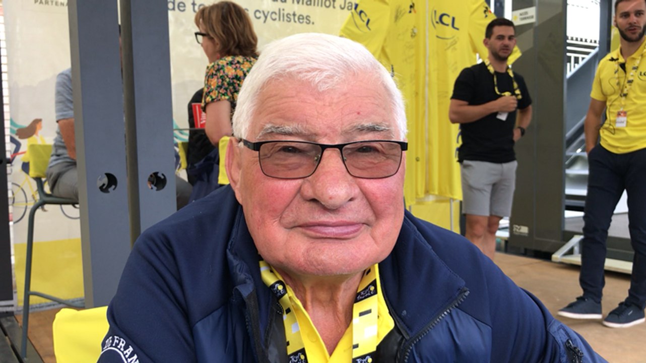 Tour de France. Interview de Raymond Poulidor,...