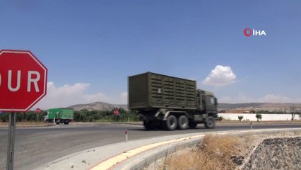 Suriye sınırına topçu bataryası ile mühimmat sevkiyatı yapıldı