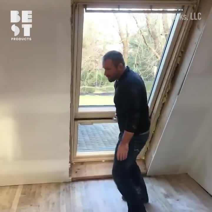 Roof Opens To A Deck