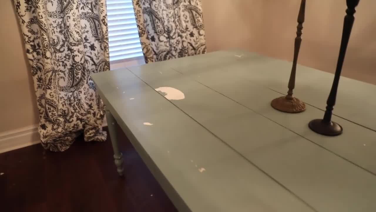How This Family Got A Gorgeous Farmhouse Table